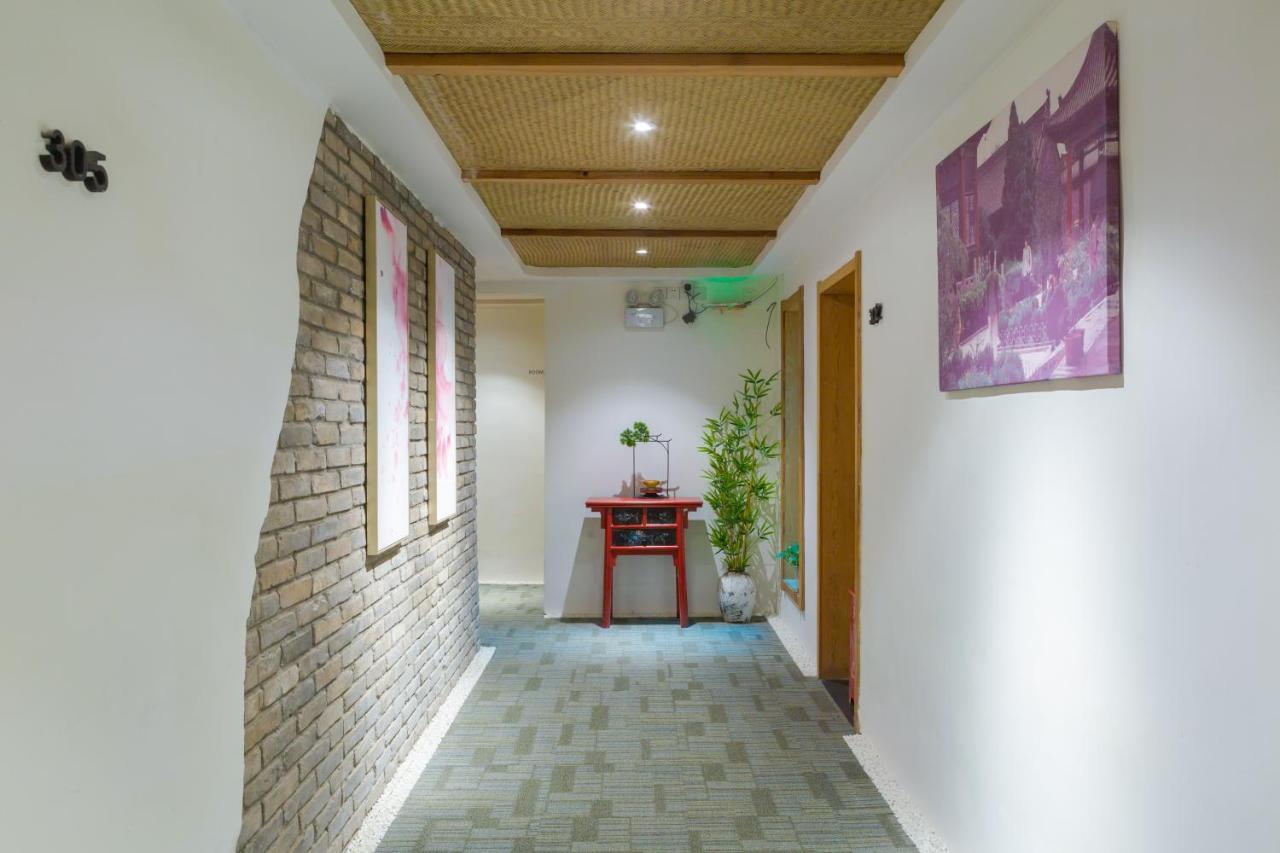 Xi'An Travelling With Hotel South Gate ภายนอก รูปภาพ